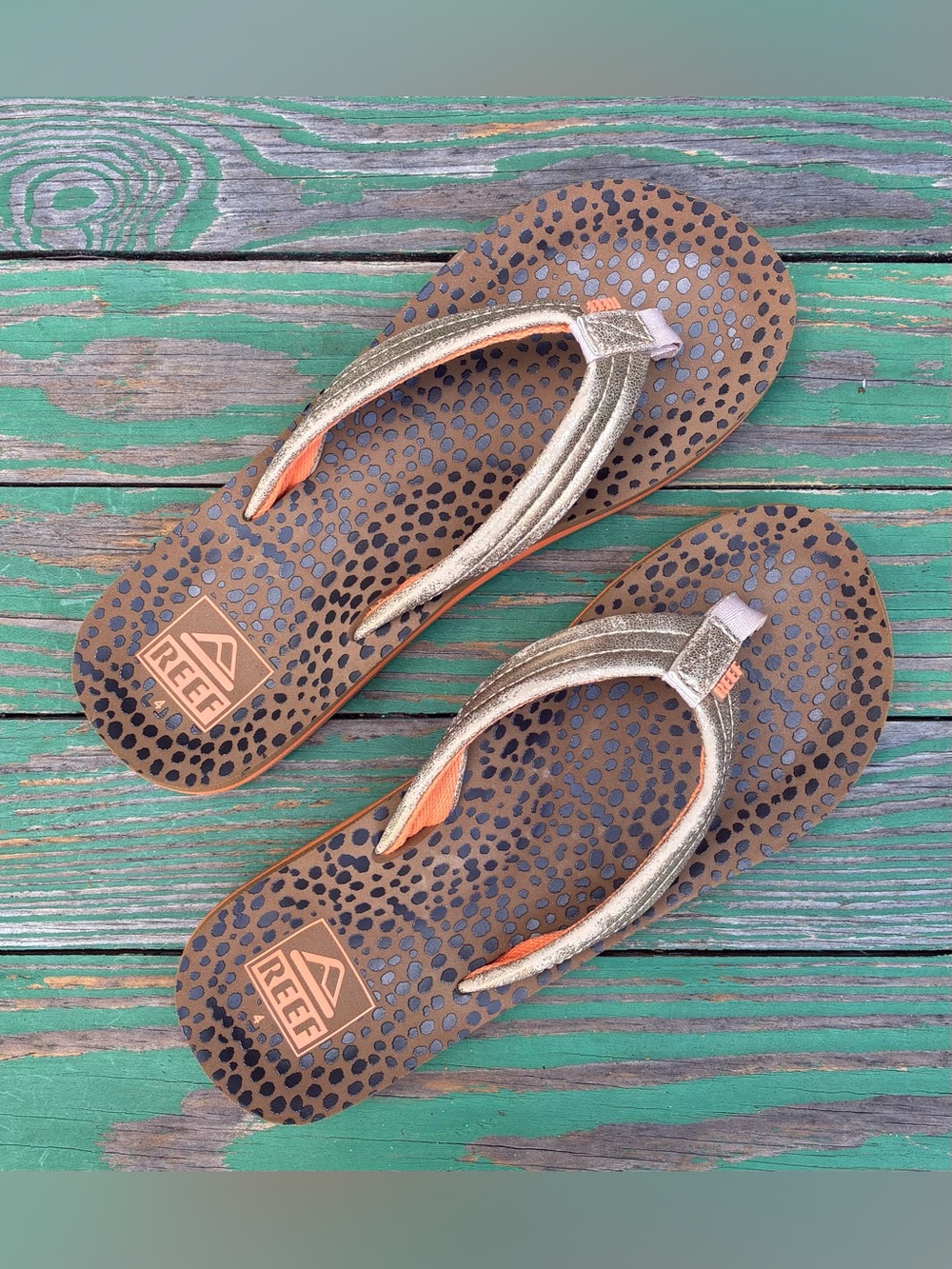 Reef Flip Flops Kids Ahi Size 4 Thong Leopard Gold Straps Womens Sz 5.5